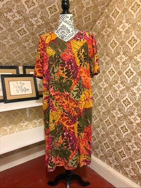 Vintage PARAGON multicoloured summer house dress with pockets